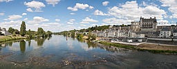 Activités en Loire - vue panoramique à Amboise (Wikipedia)
