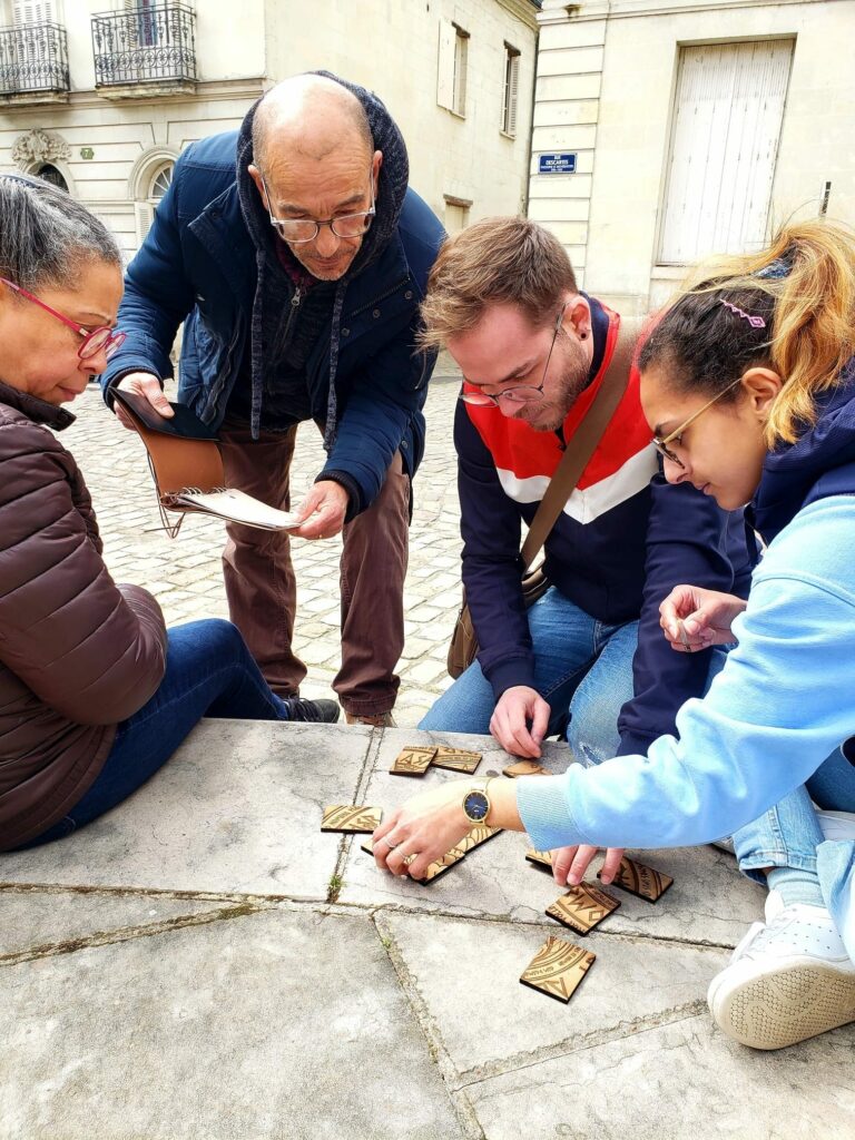 L'enquête tourangelle, escape game à Tours fait partie des visites insolites de Touraine cet été !