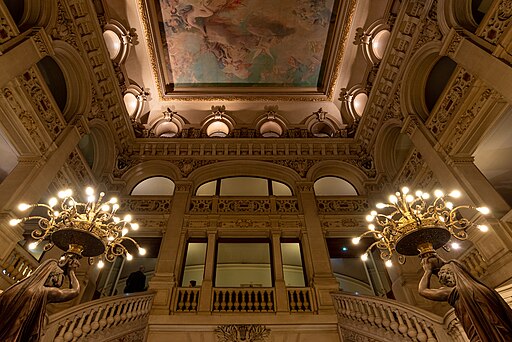 Escalier de l'opéra de Tours - photo d'Antoine Montulé, CC BY-SA 4.0 Wikimedia Commons